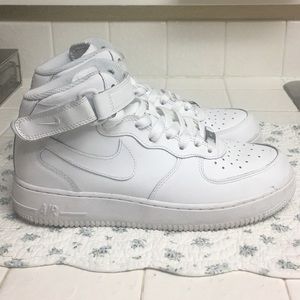 Nike Air Force 1 Mid